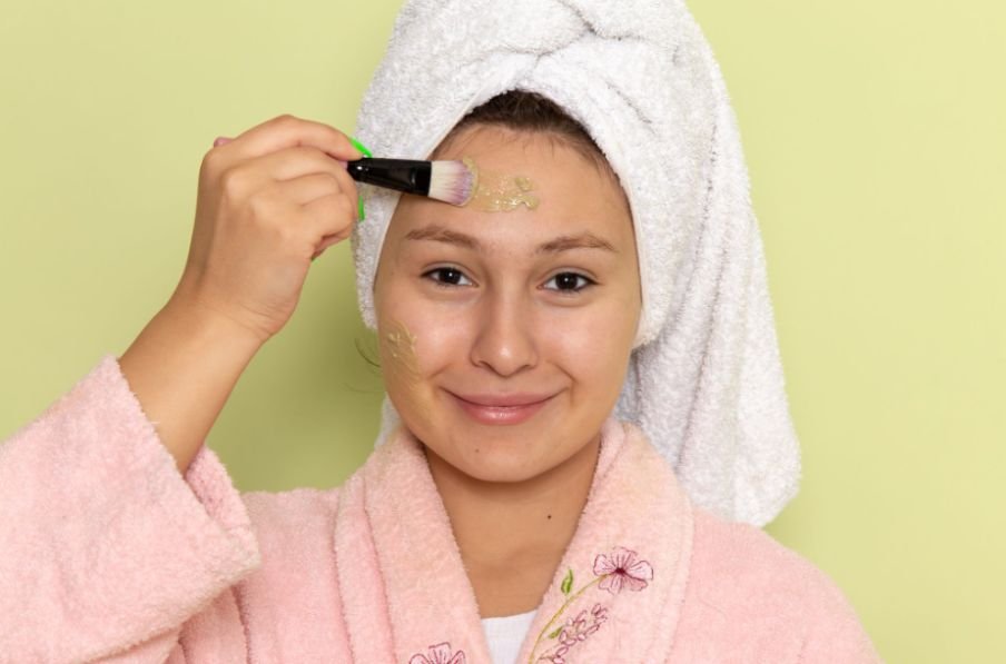 Step 2: How Should I Spot-Conceal Without Looking Cakey?