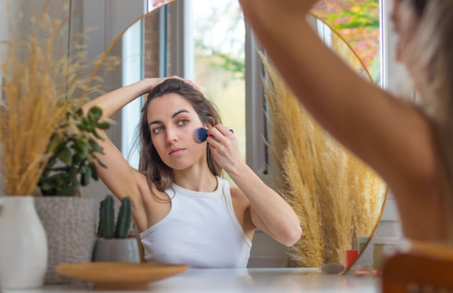What Mistakes Make Dry Makeup Look Cakey