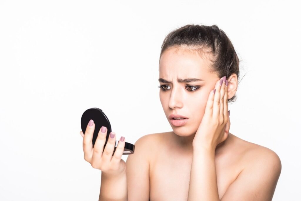 How Should You Prep Mature Skin Before Foundation?